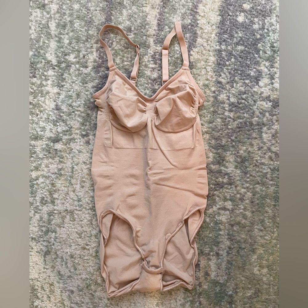 SKIMS Tan Bodysuit